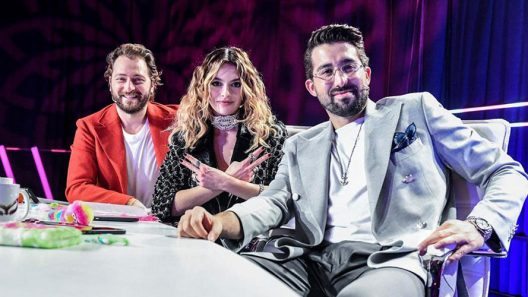 مسلسل من انت ايها المقنع الحلقة 9 مترجمة للعربية والاخيرة